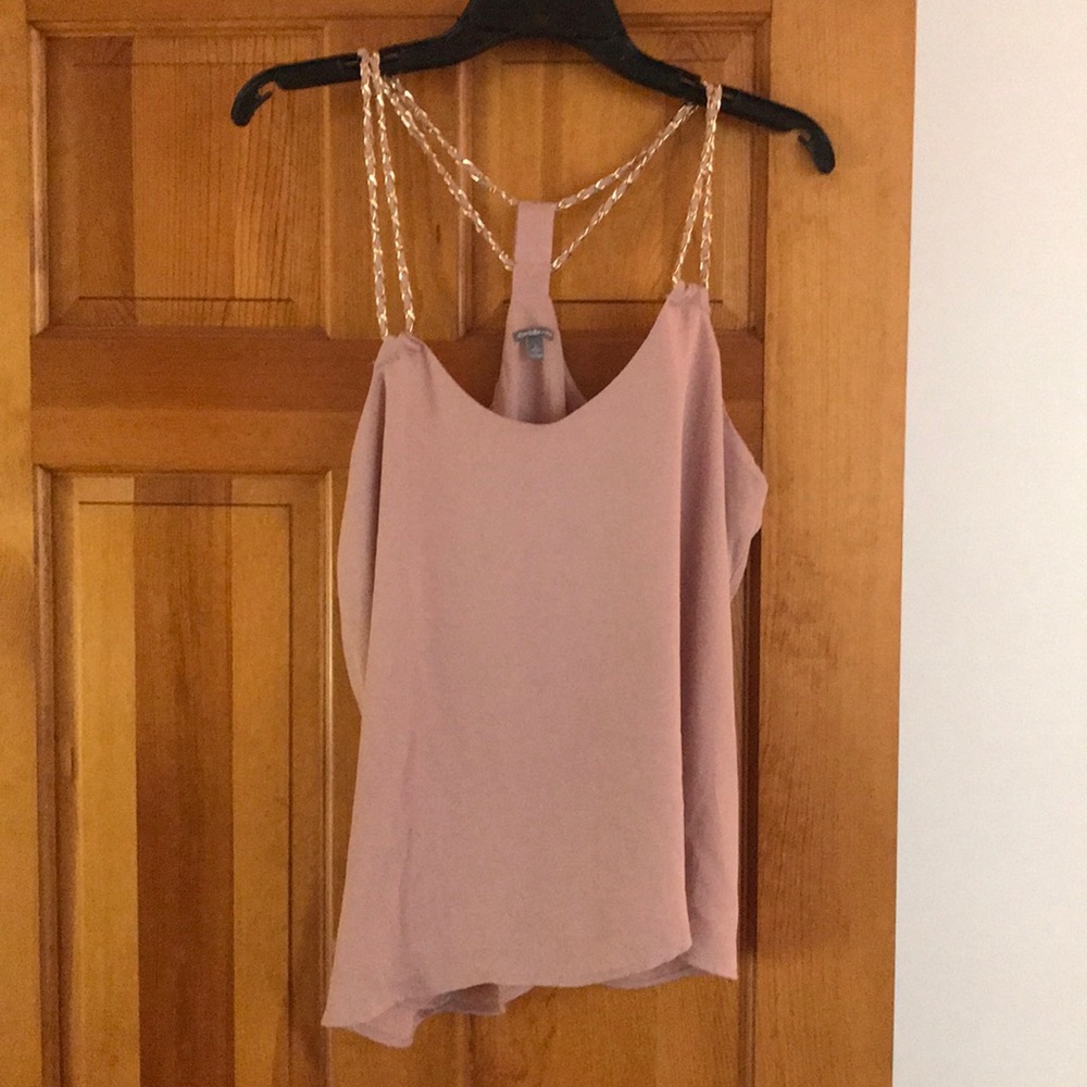 Charlotte Russe blush tank with gold chain straps